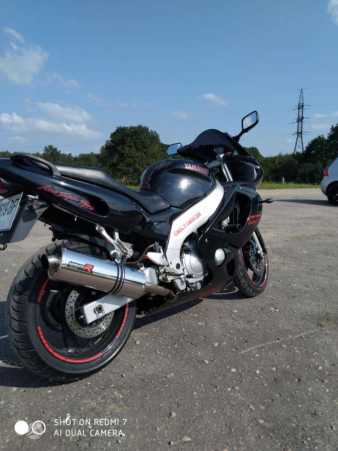 Yamaha YZF 600cc, superbikes