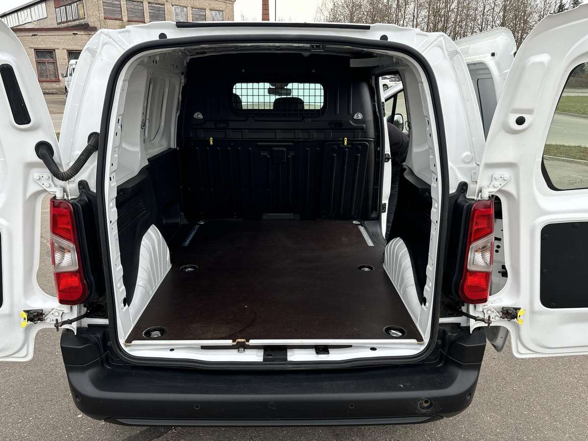 Toyota Proace City - 12