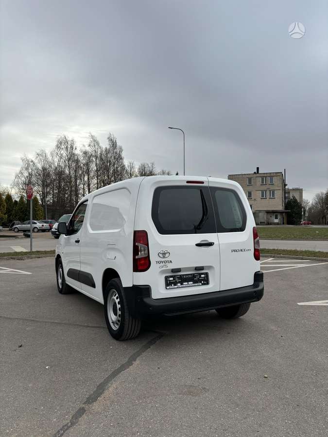 Toyota Proace City - 4
