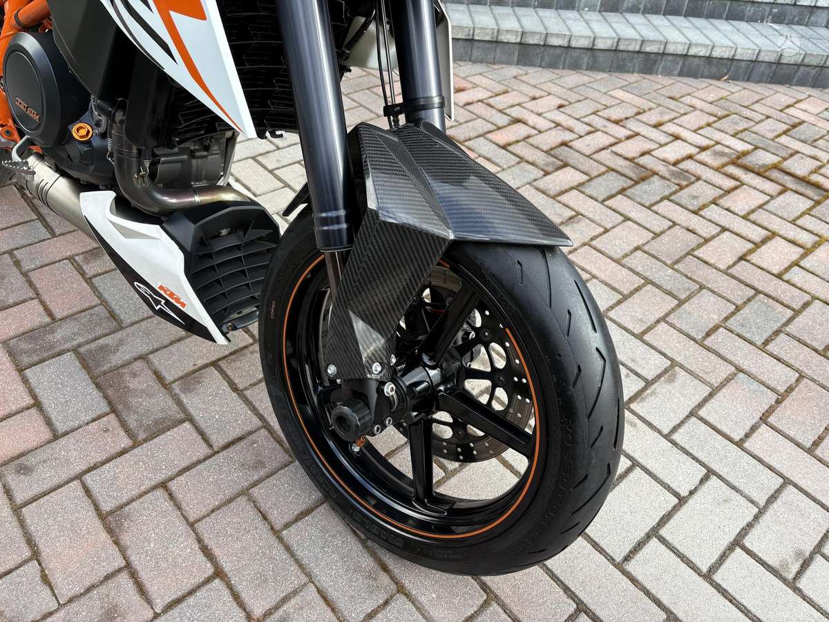 KTM Duke 690cc, supermoto