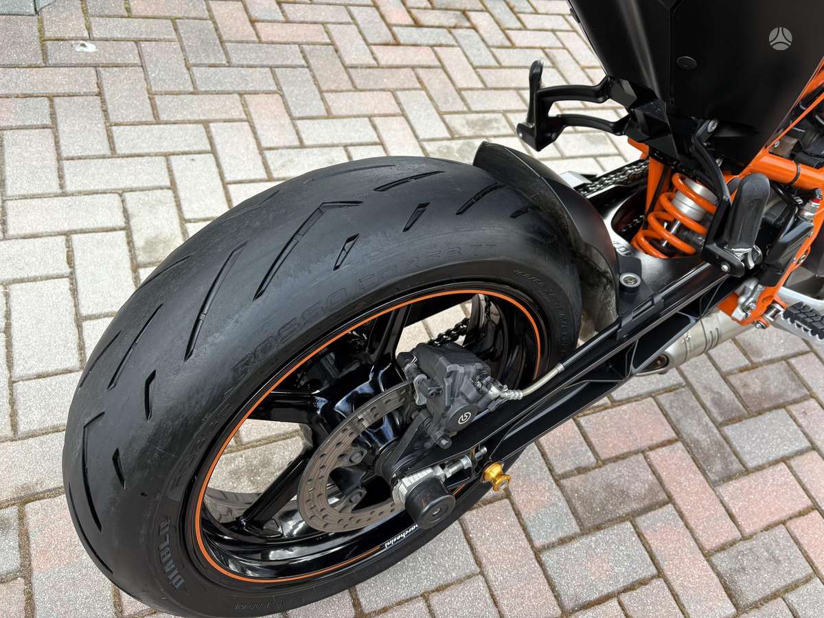 KTM Duke 690cc, supermoto