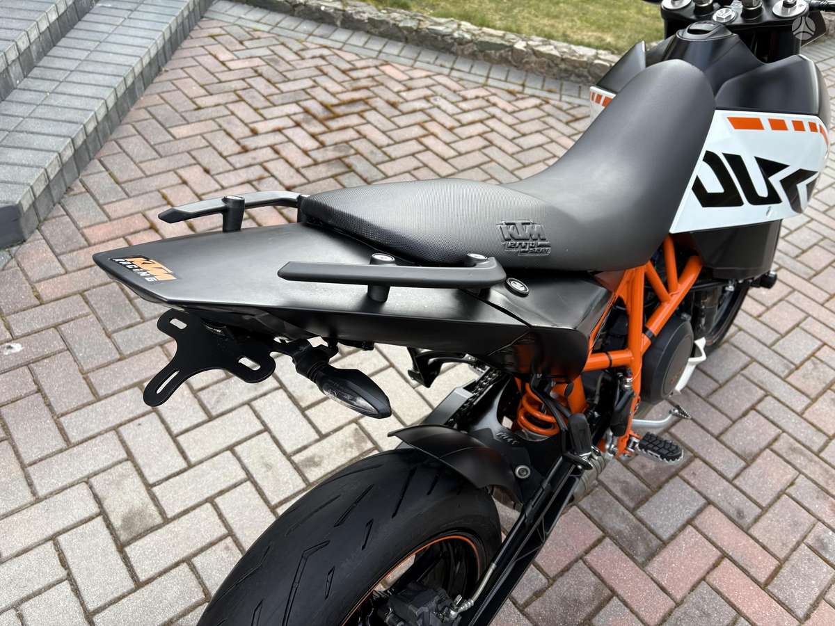 KTM Duke 690cc, supermoto