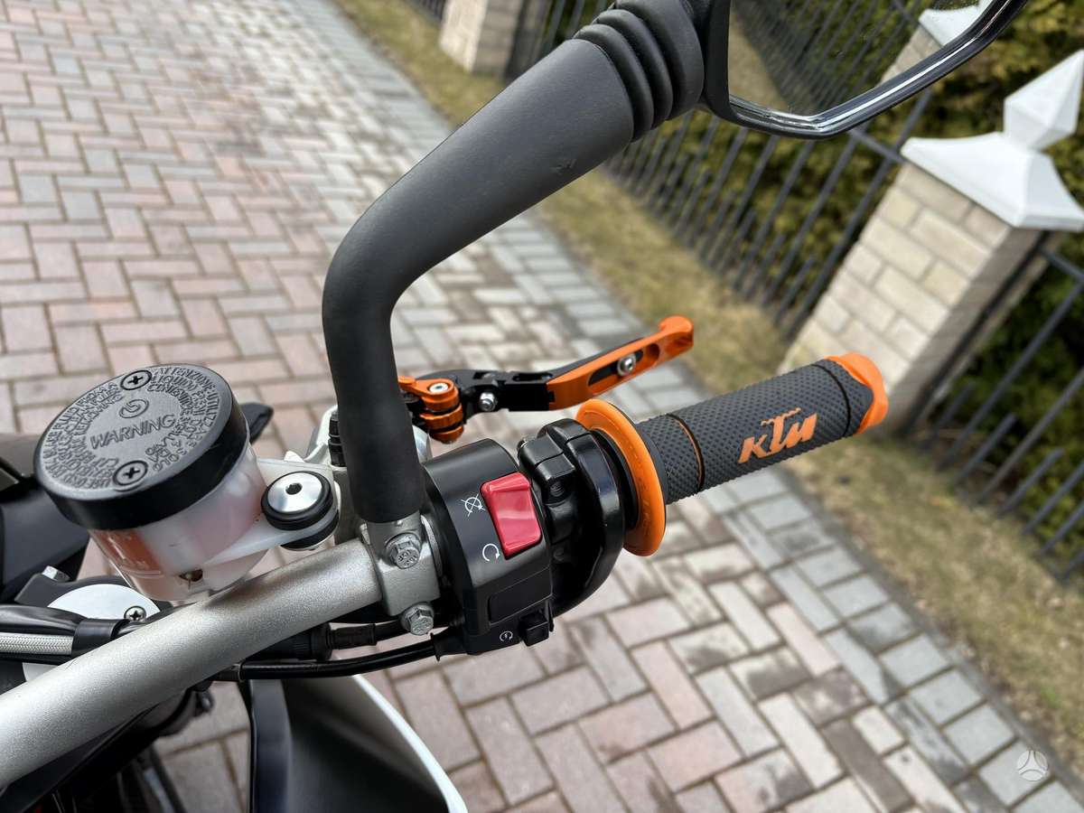 KTM Duke 690cc, supermoto