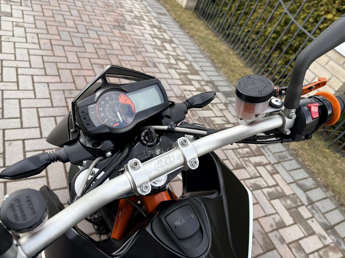 KTM Duke 690cc, supermoto