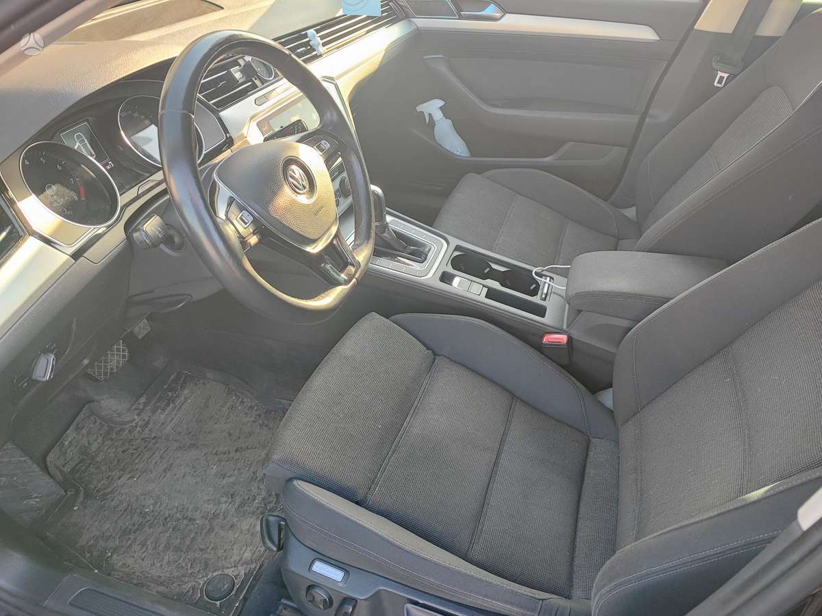 Volkswagen Passat, 1.4 l., Универсал