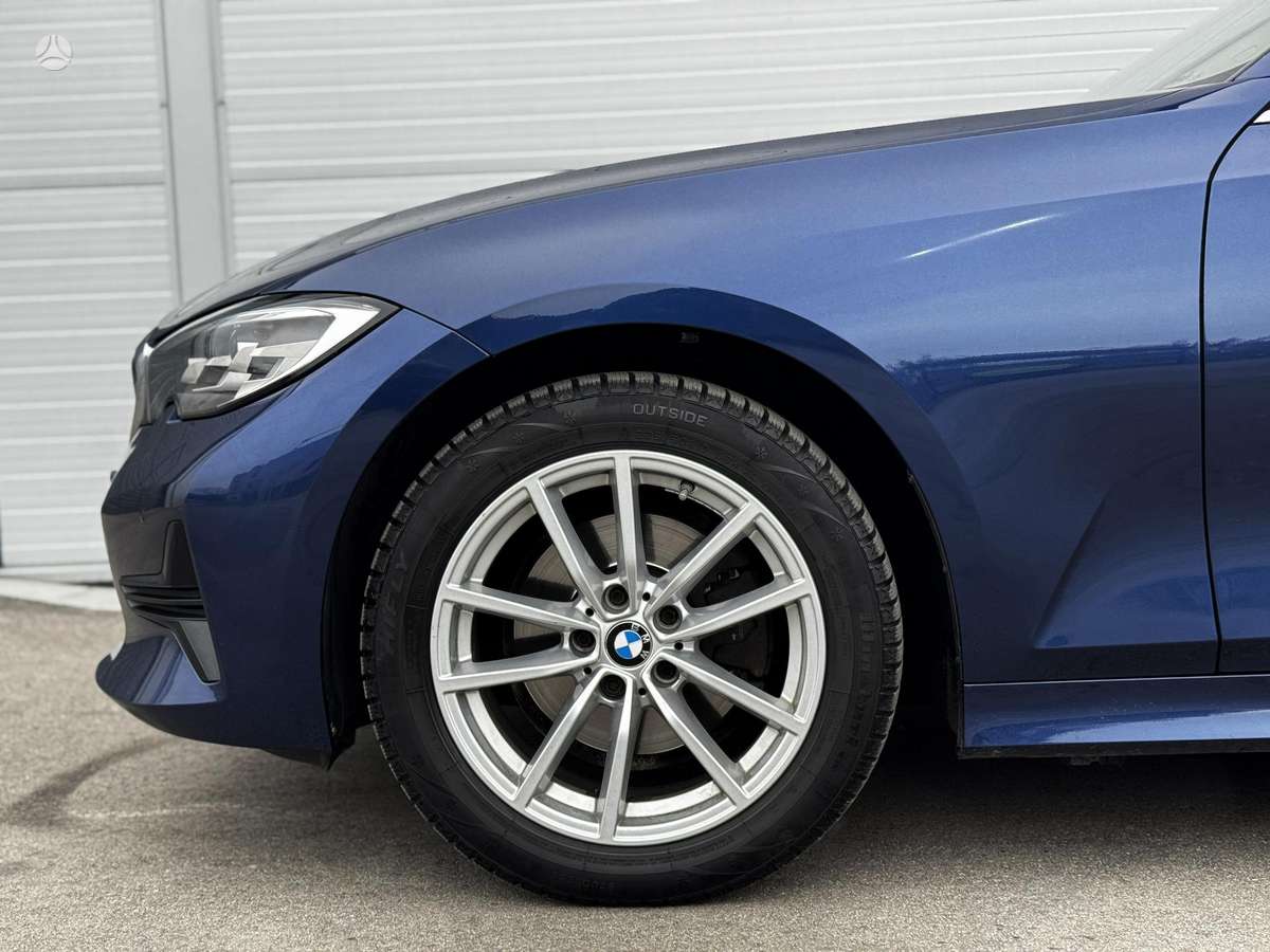 BMW 320, 2.0 l., wagon