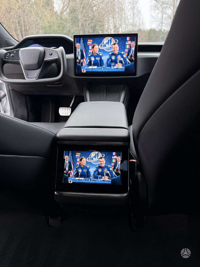 Tesla Model S, 100 кВт·ч, Хэтчбек