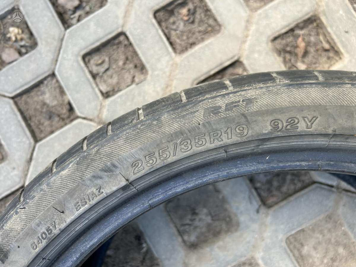 Bridgestone, vasarinės 235/35 R19