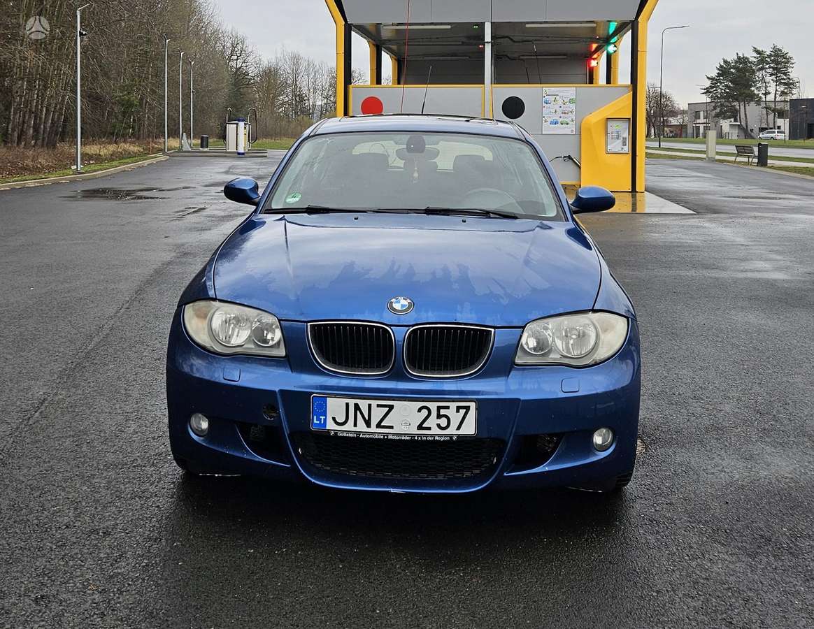 BMW 116, 1.6 l., hatchback