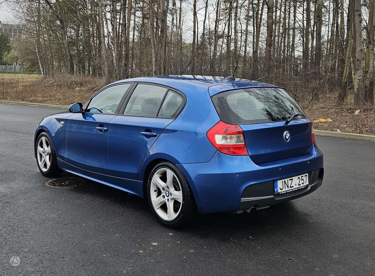 BMW 116, 1.6 l., hatchback