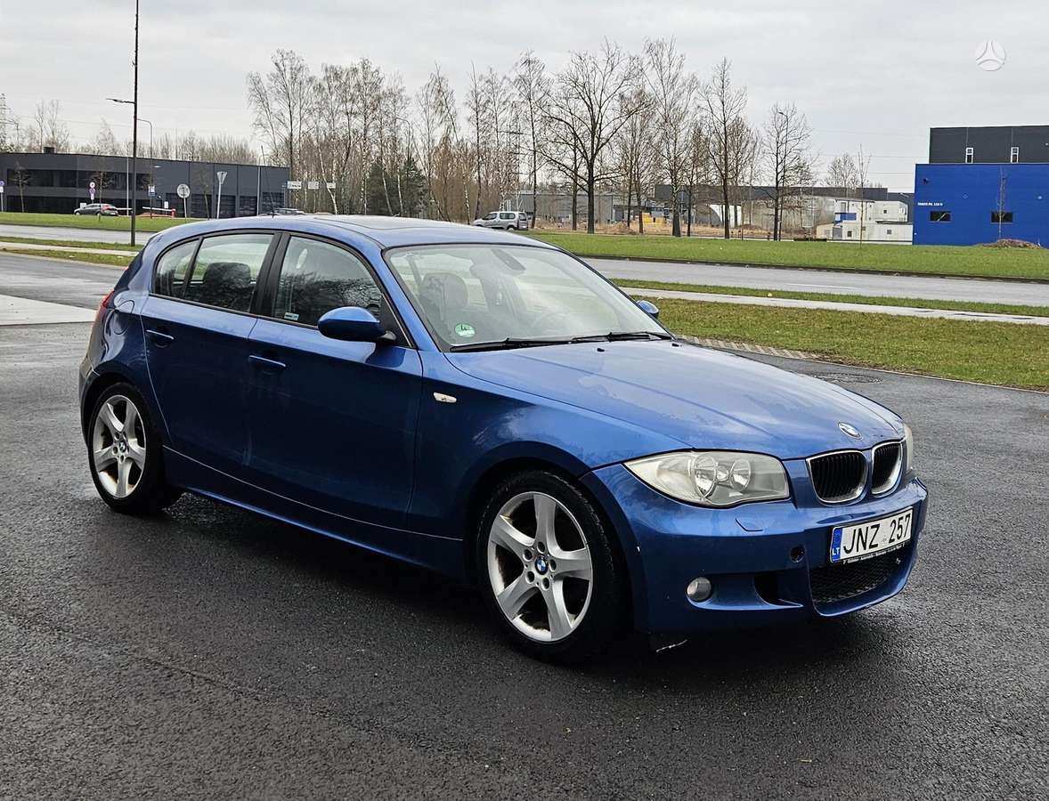 BMW 116, 1.6 l., hatchback