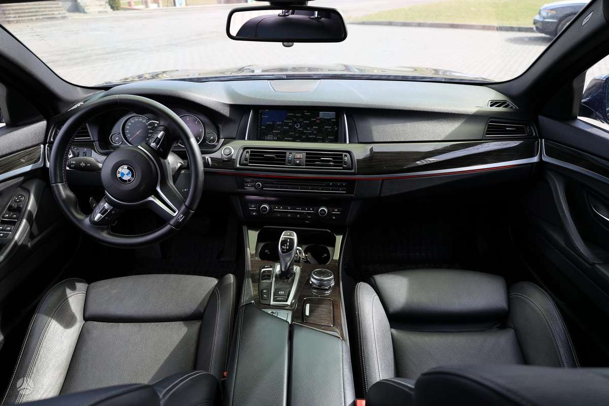BMW 525, 2.0 l., Универсал