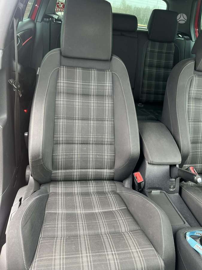 Volkswagen Golf, 2.0 l., hatchback