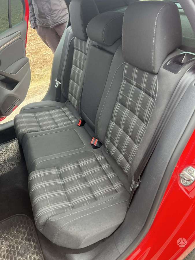 Volkswagen Golf, 2.0 l., Хэтчбек
