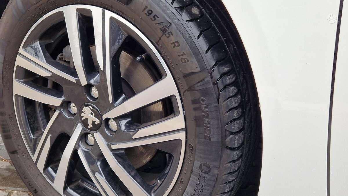 Peugeot, light alloy, R16