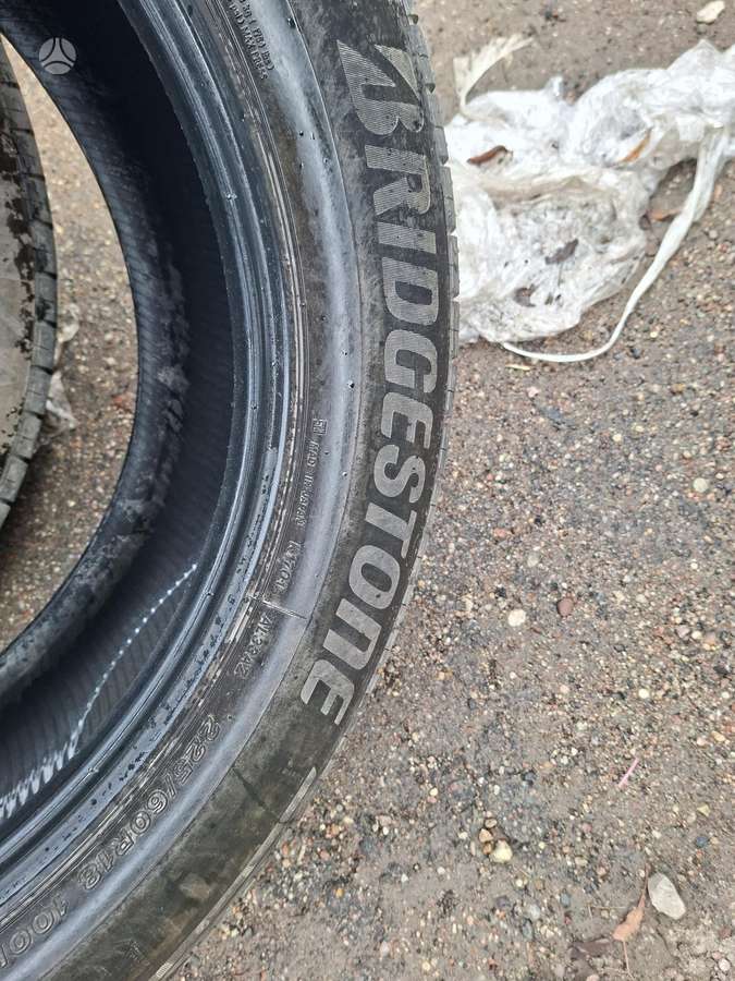 Bridgestone, vasaras 225/60 R18