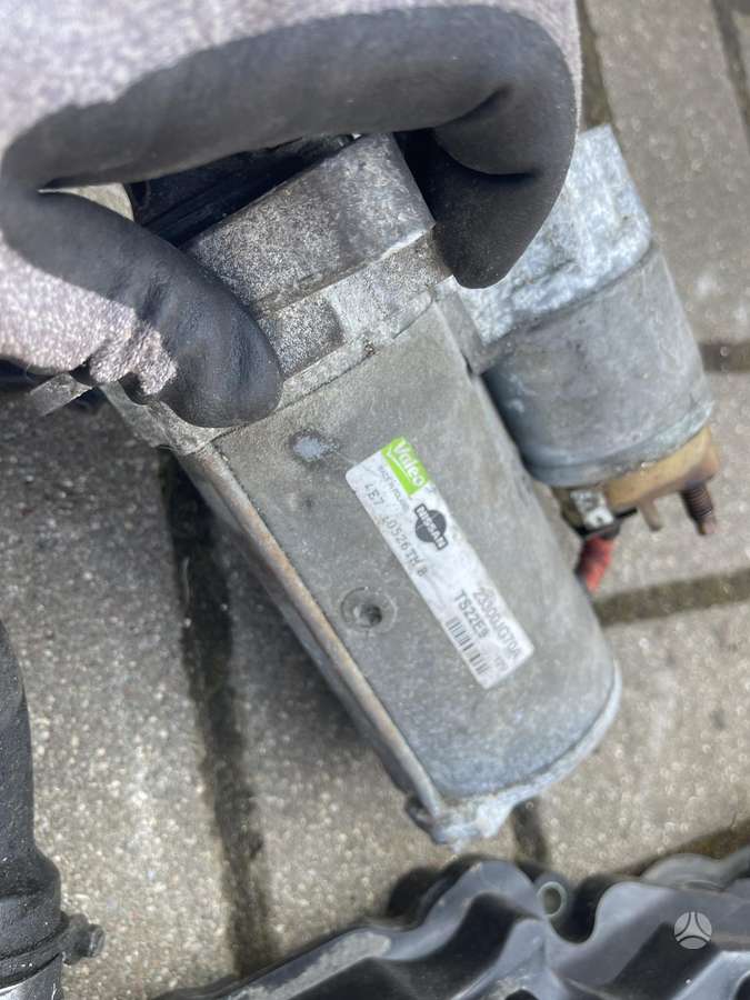 Nissan X-Trail engine parts