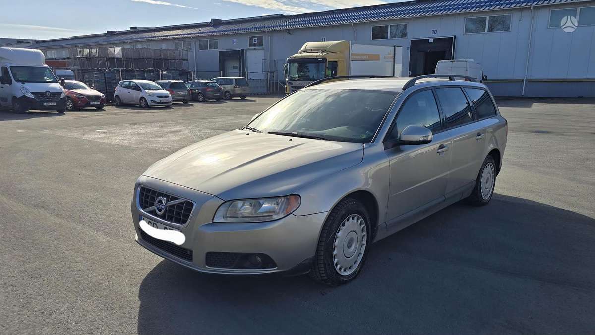 Volvo V70, 2.0 l., Универсал