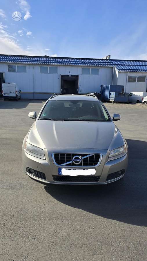 Volvo V70, 2.0 l., Универсал