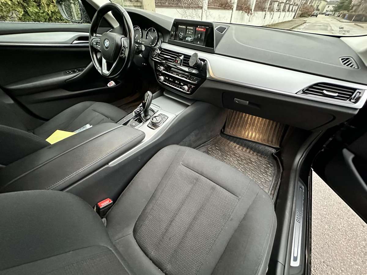 BMW 520, 2.0 l., universalas