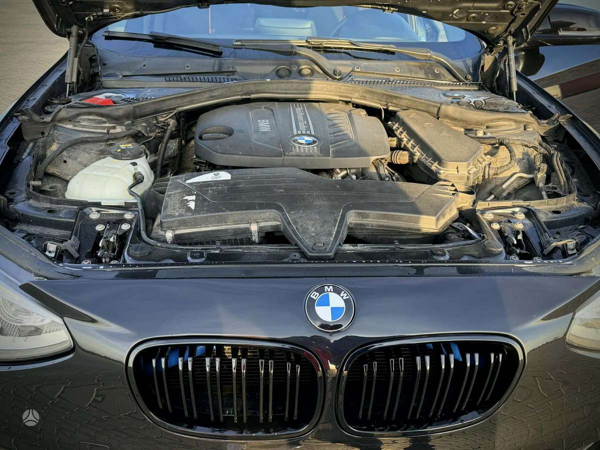 BMW 116, 2.0 l., Хэтчбек