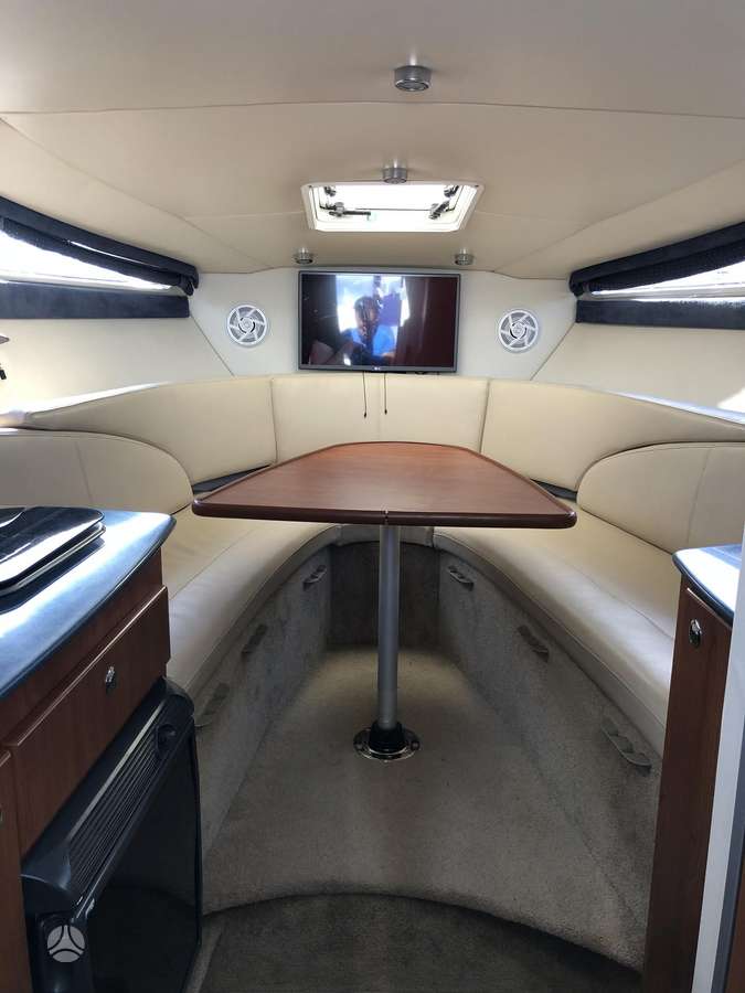 BAYLINER 265 SB, yachts / cruisers