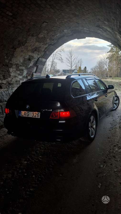 BMW 525, 2.5 l., Универсал