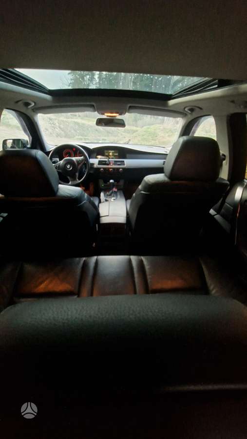 BMW 525, 2.5 l., universalas
