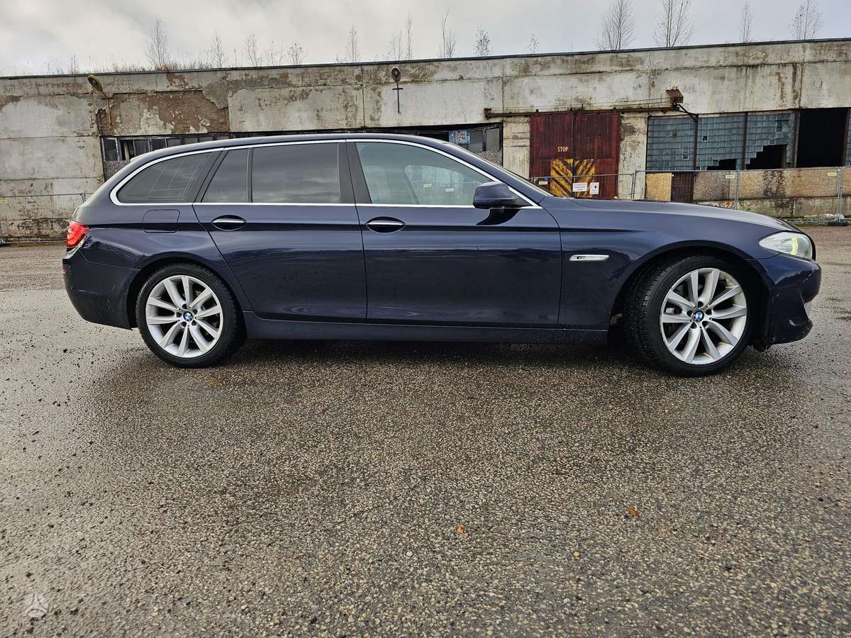 BMW 530, 3.0 l., Универсал