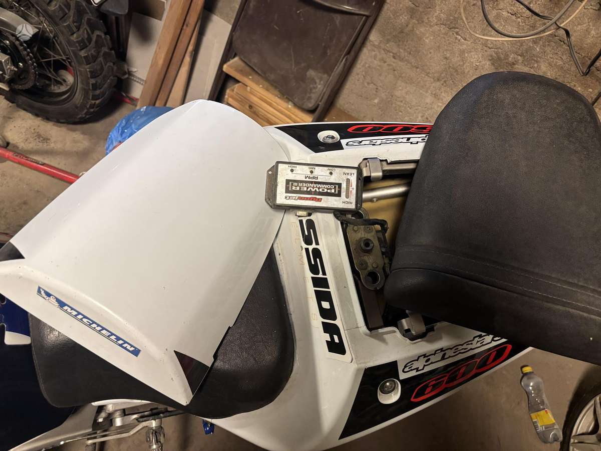 Suzuki GSX-R, superbikes