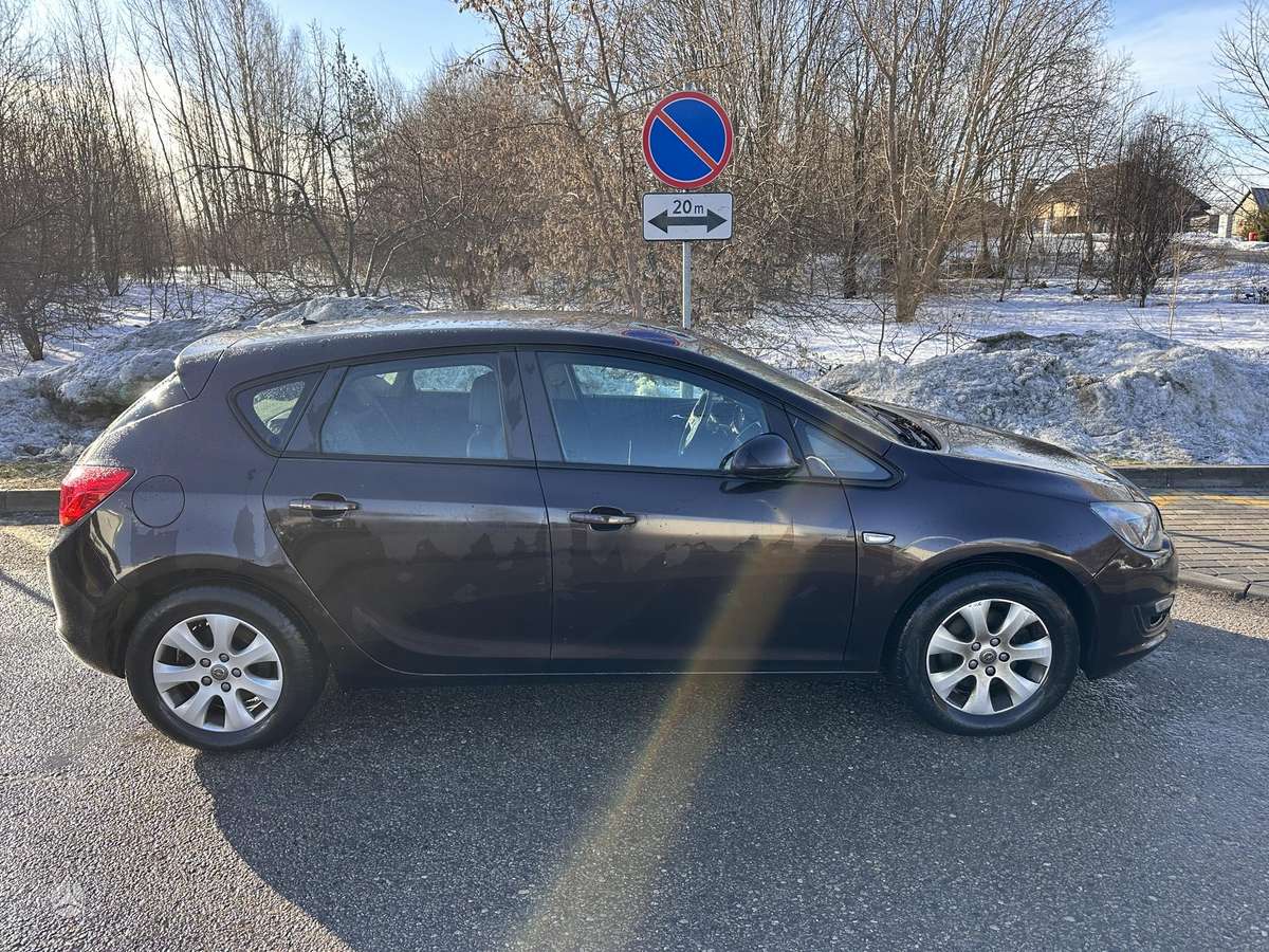 Opel Astra, 1.6 l., hatchback