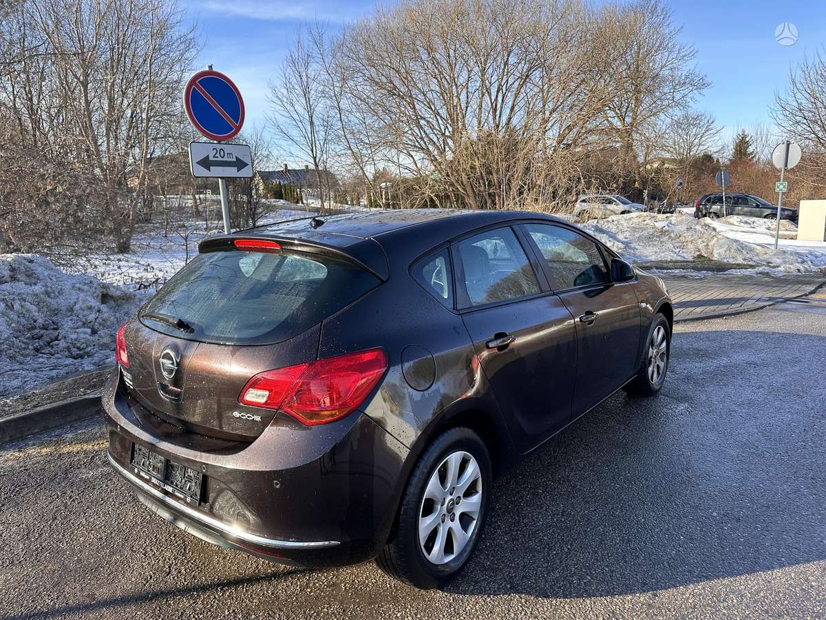 Opel Astra, 1.6 l., hatchback