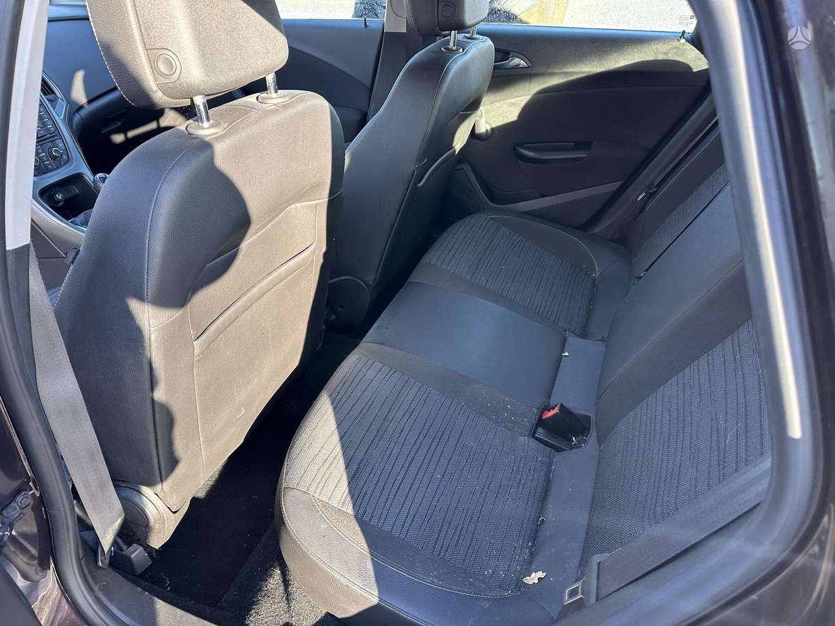 Opel Astra, 1.6 l., Хэтчбек