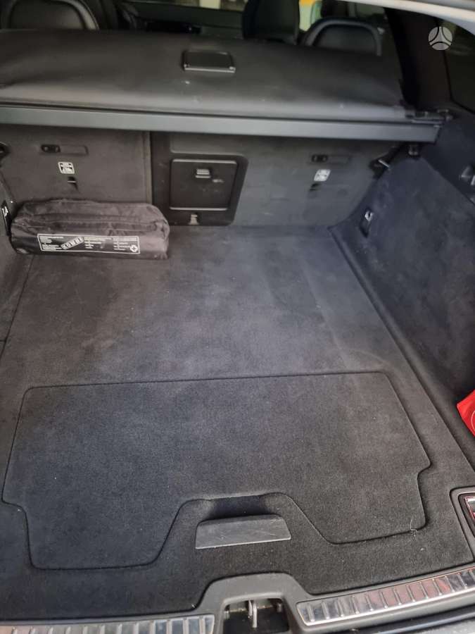 Volvo V90 Cross Country - 12