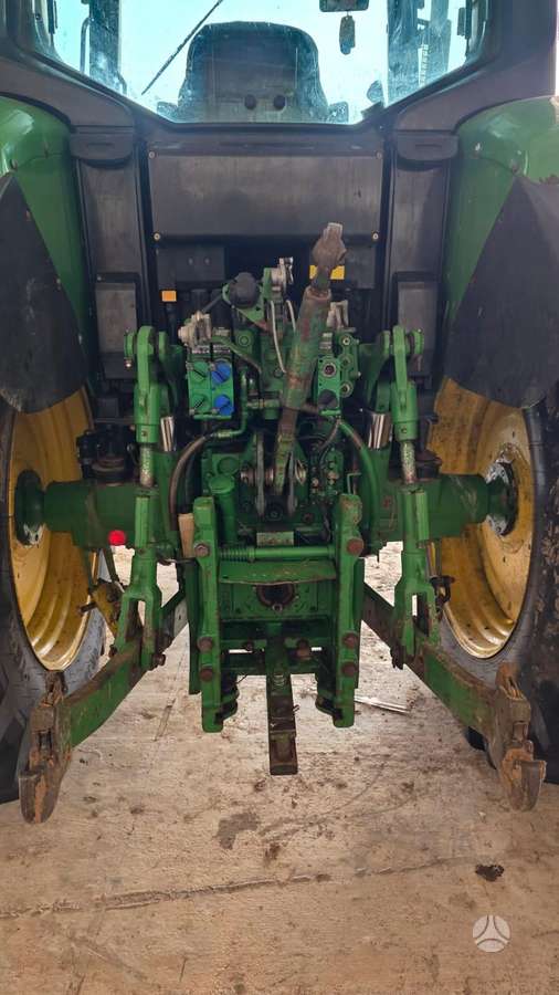John Deere 6530, tractors