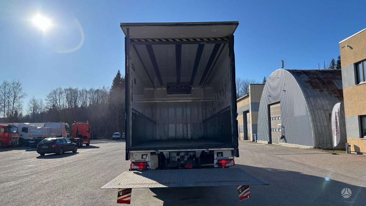 Scania G450, refrižerātori