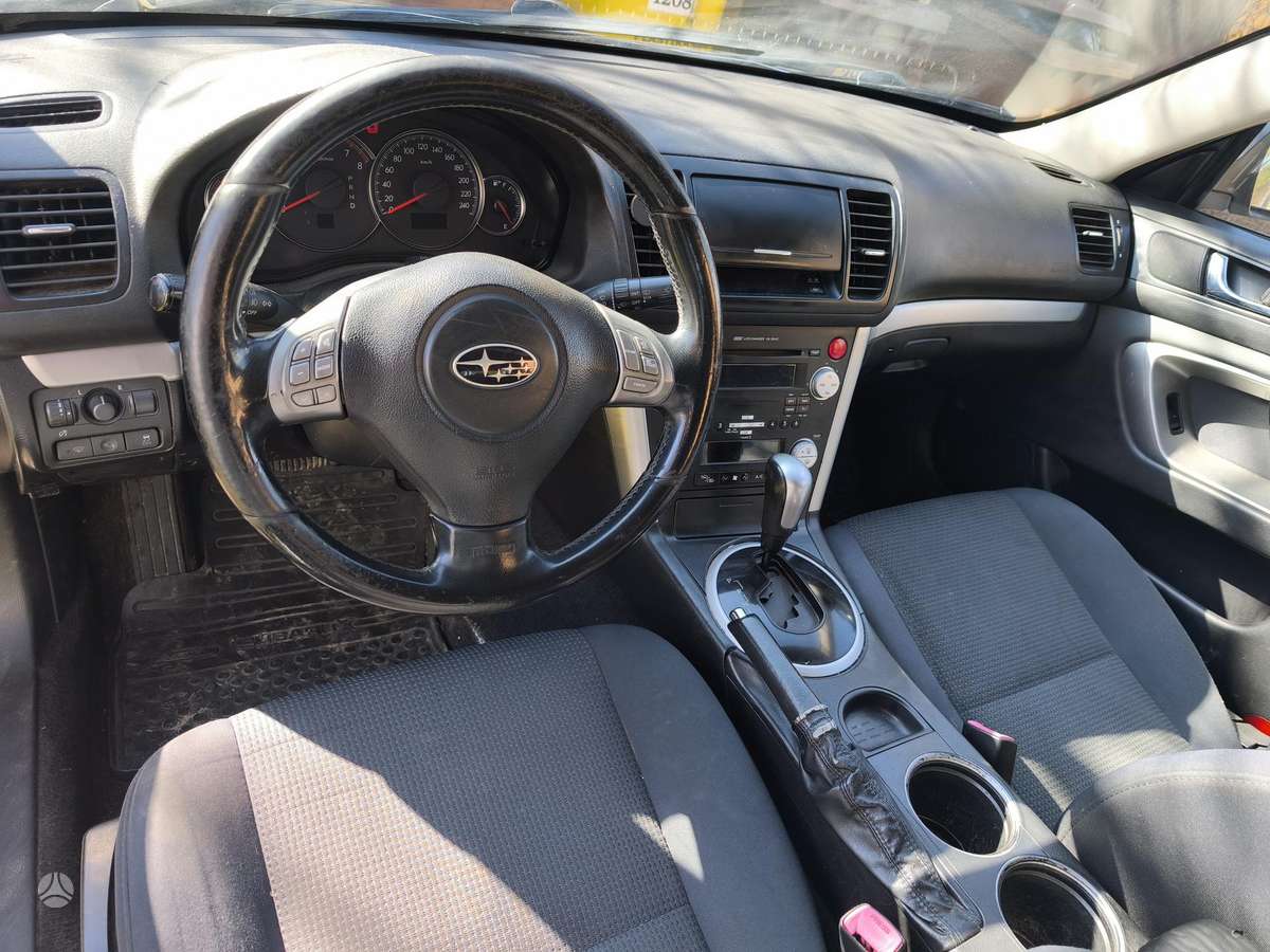Subaru Legacy, 2.5 l., Универсал