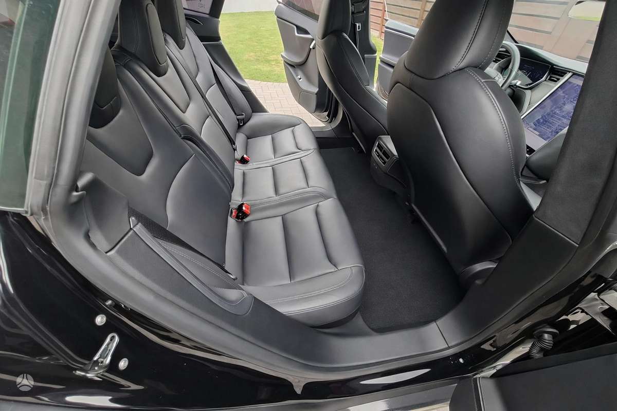 Tesla Model S, 100 кВт·ч, Хэтчбек