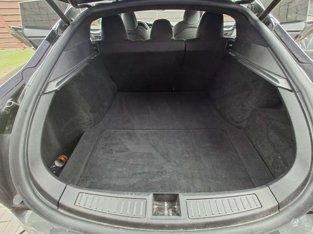 Tesla Model S, 100 кВт·ч, Хэтчбек