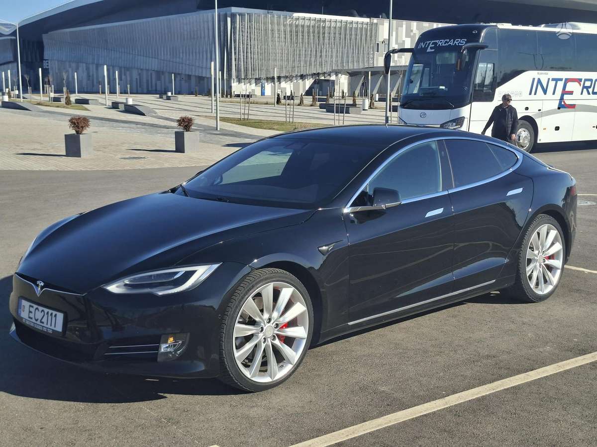Tesla Model S, 100 кВт·ч, Хэтчбек