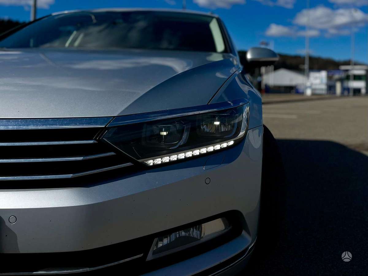 Volkswagen Passat, 2.0 l., Универсал