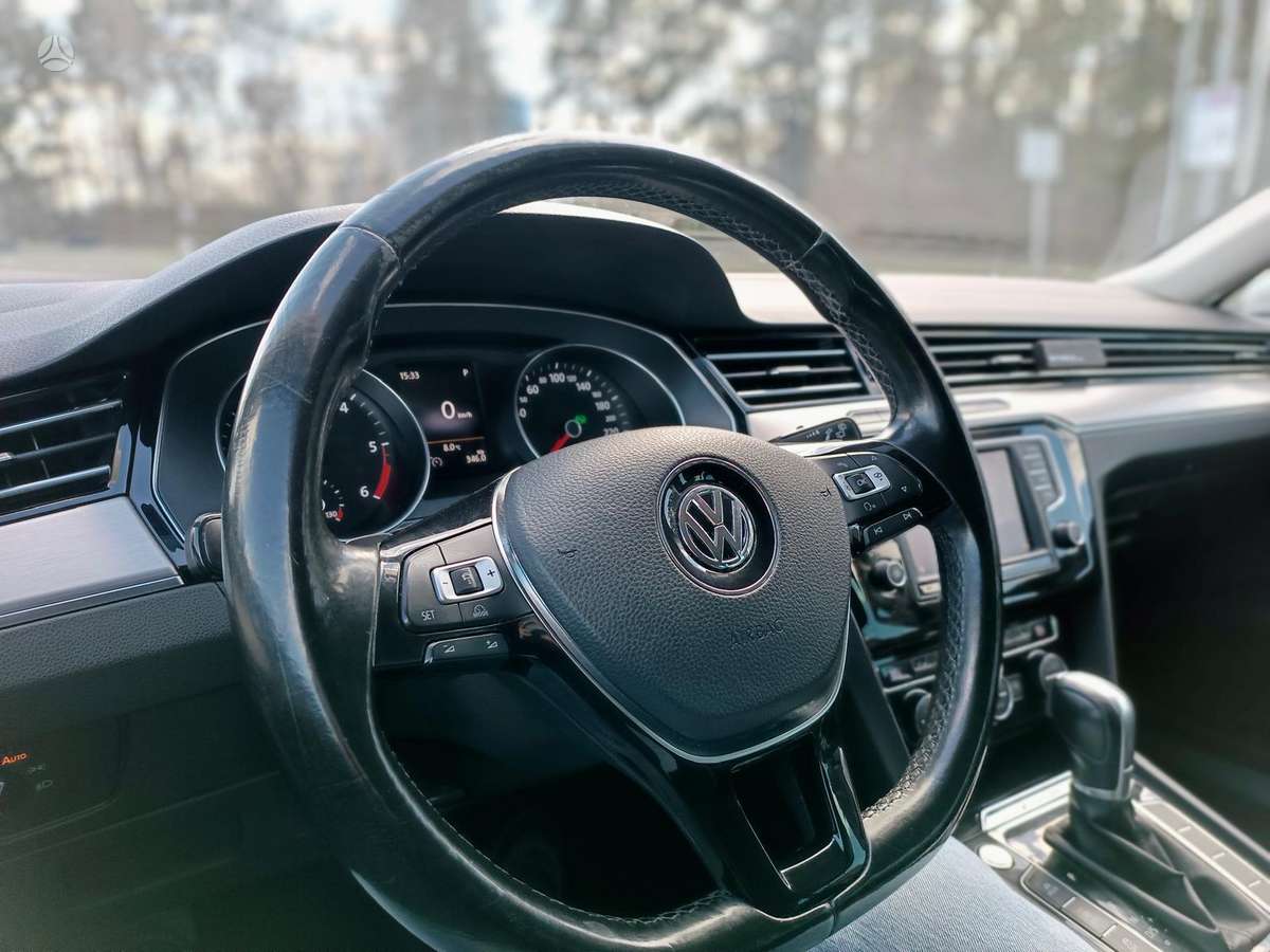 Volkswagen Passat, 2.0 l., Универсал
