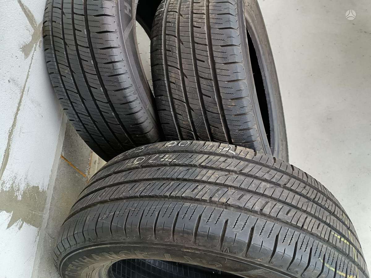 Sumitomo, vissezonas 225/60 R17