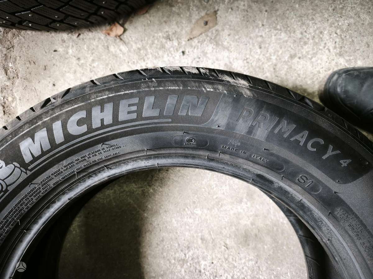 Michelin PRIMACY 4, летние 215/60 R17