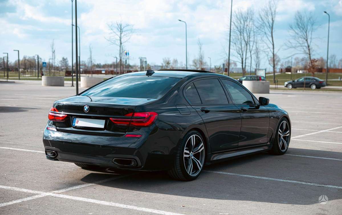 BMW 730, 3.0 l., Седан