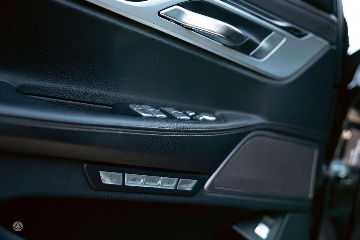 BMW 730, 3.0 l., Седан