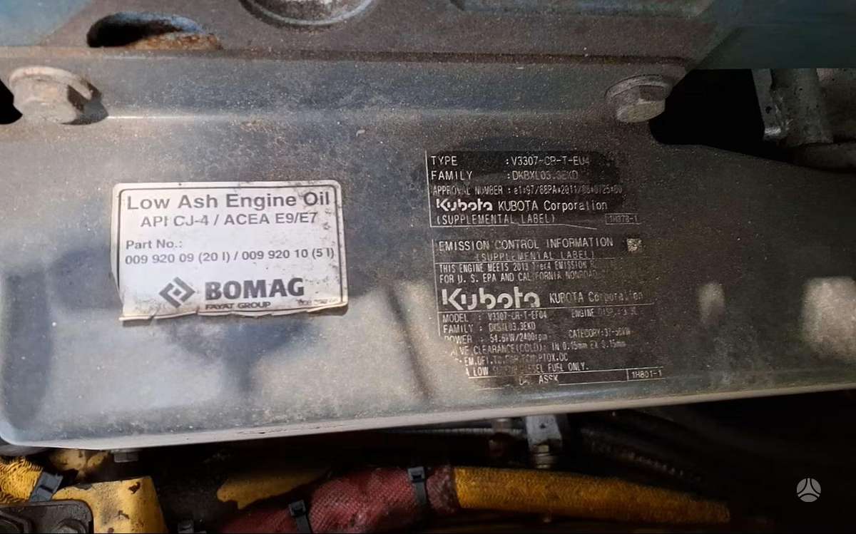 Bomag BW141AD-5, vibro technika