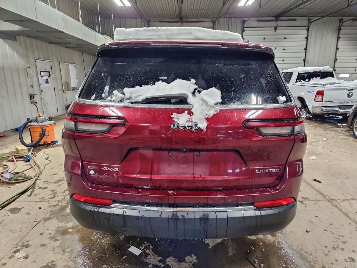 Jeep Grand Cherokee dalimis