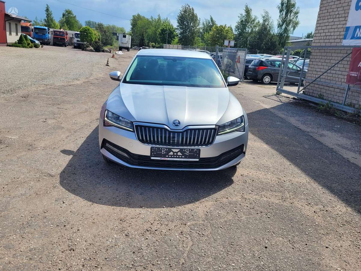 Skoda Superb, 1.5 l., Хэтчбек