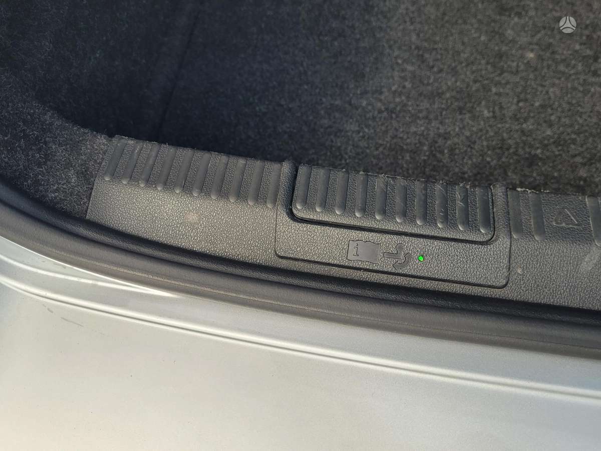 Skoda Superb, 1.5 l., Хэтчбек